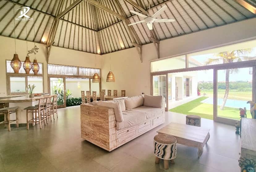 3-bedroom leasehold villa in Kerobokan — photo 2 of 5