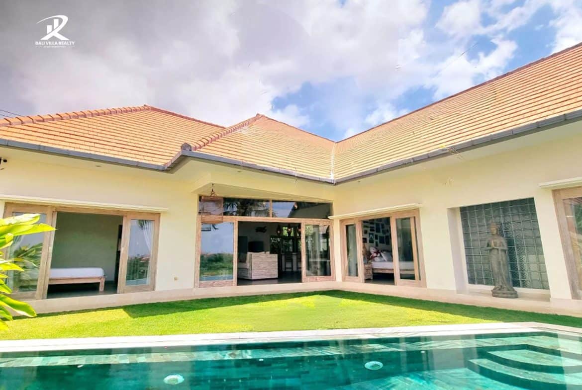 3-bedroom leasehold villa in Kerobokan — photo 3 of 5
