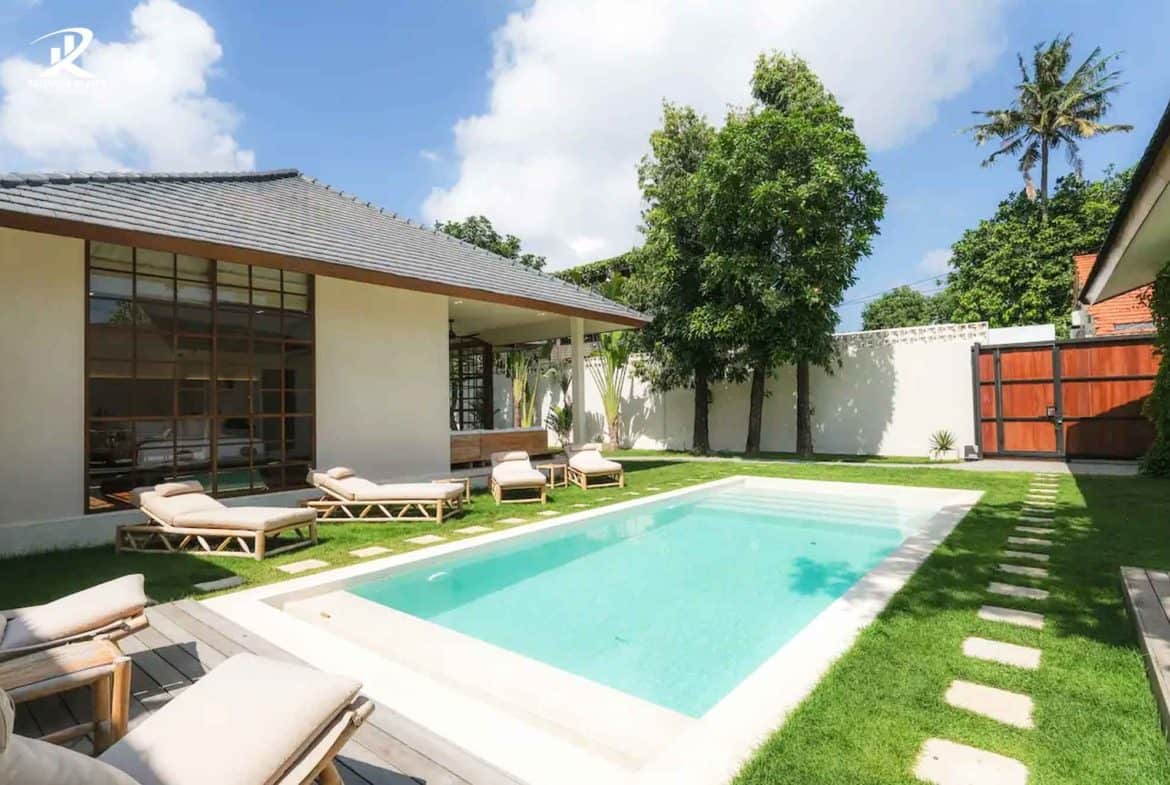 The Serene Sanctuary: A Modern Tropical Masterpiece in Seminyak For Sale Leasehold