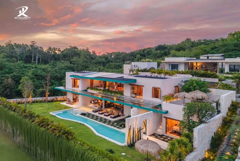 4-bedroom leasehold villa in Uluwatu — photo 3 of 5