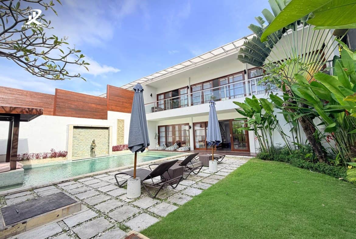3-bedroom freehold villa in Seminyak — photo 3 of 5