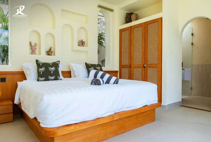 4-bedroom leasehold villa in Kerobokan — photo 4 of 5