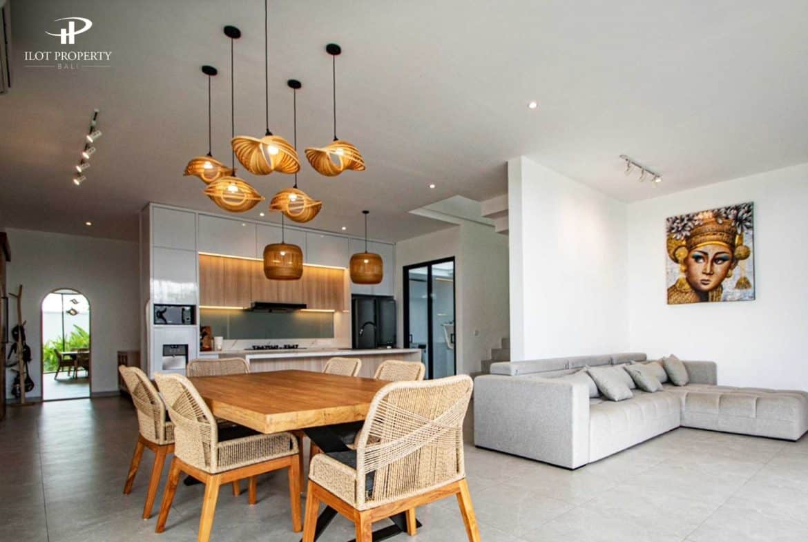 3-bedroom leasehold villa in Seminyak — photo 2 of 5