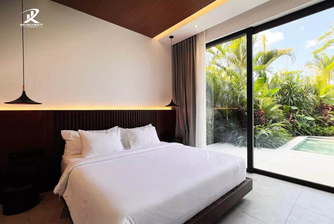 4-bedroom leasehold villa in Canggu — photo 5 of 5