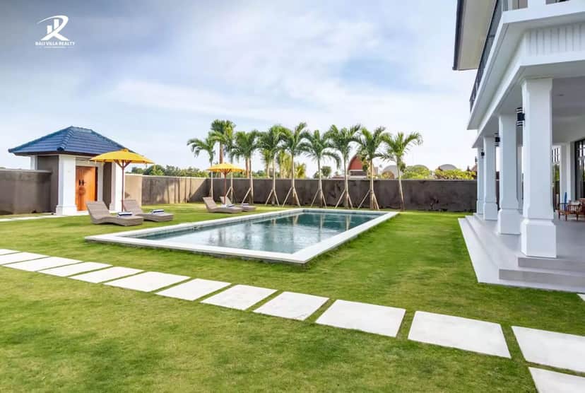 9-bedroom leasehold villa in Canggu — photo 2 of 5