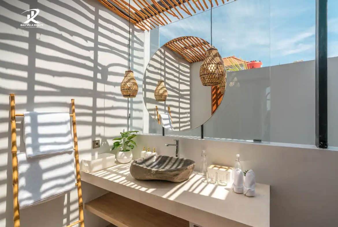 2-bedroom leasehold villa in Canggu — photo 5 of 5