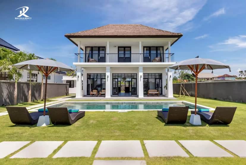 4-bedroom leasehold villa in Canggu — photo 3 of 5