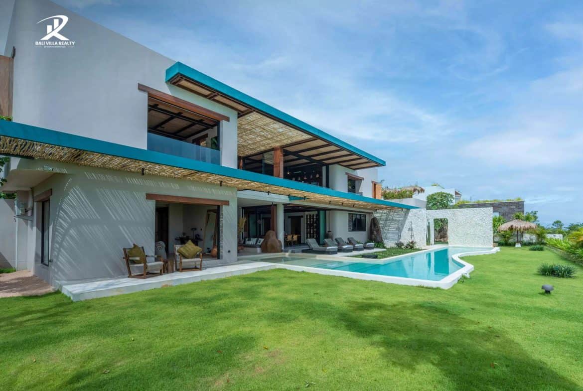 4-bedroom freehold villa in Uluwatu — photo 4 of 5
