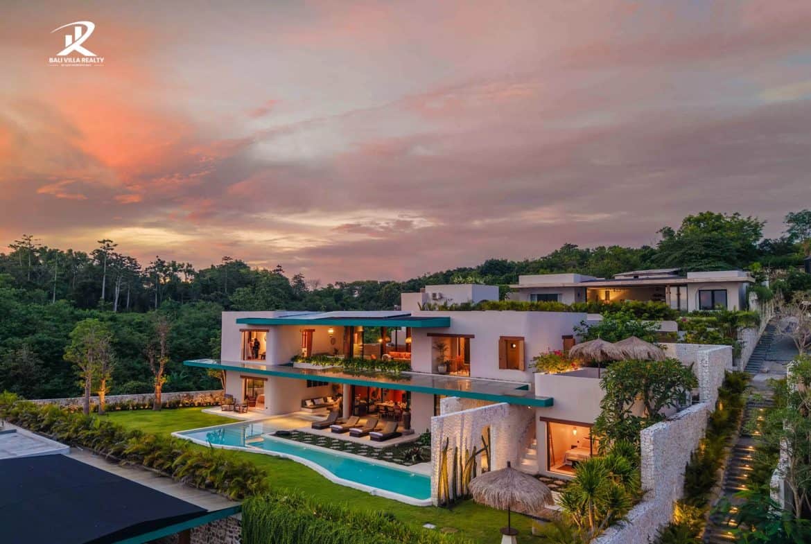 4-bedroom freehold villa in Uluwatu — photo 3 of 5