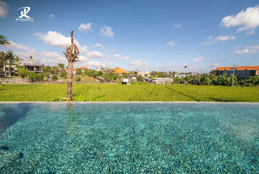 5-bedroom leasehold villa in Canggu — photo 3 of 5
