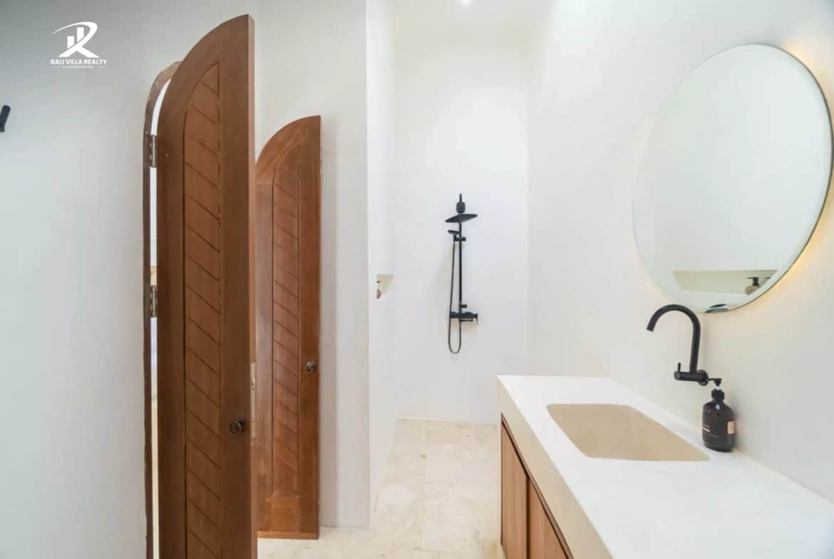 2-bedroom leasehold villa in Canggu — photo 5 of 5