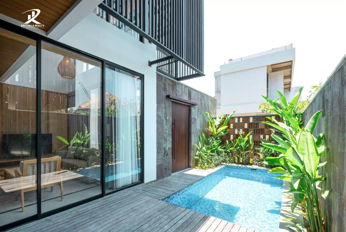 Tropical Sophistication: Designer 3-Bedroom Canggu Oasis & Investment Gem (Leasehold)