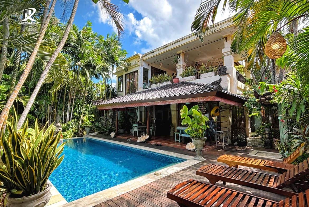 4-bedroom freehold villa in Seminyak — photo 3 of 5