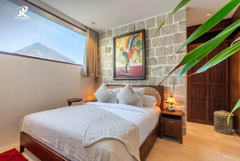 4-bedroom freehold villa in Canggu — photo 4 of 5