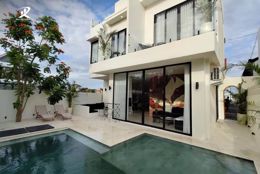 4-bedroom leasehold villa in Seseh/Cemagi — photo 2 of 5