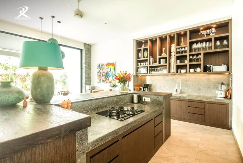 5-bedroom leasehold villa in Canggu — photo 5 of 5