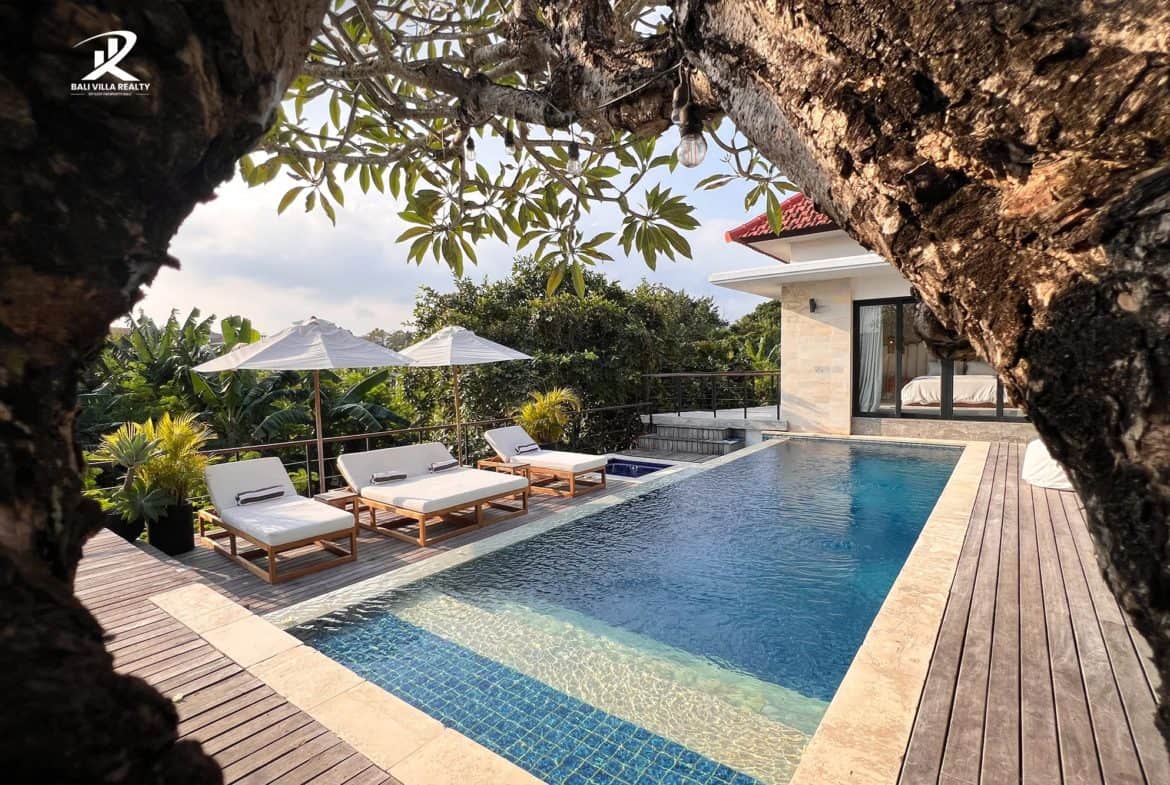 4BR Luxury Villa in Canggu for Leasehold with Gym & Media Room