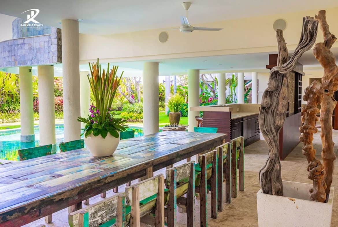 Luxurious 6BR Ocean View Villa in Pandawa for Freehold