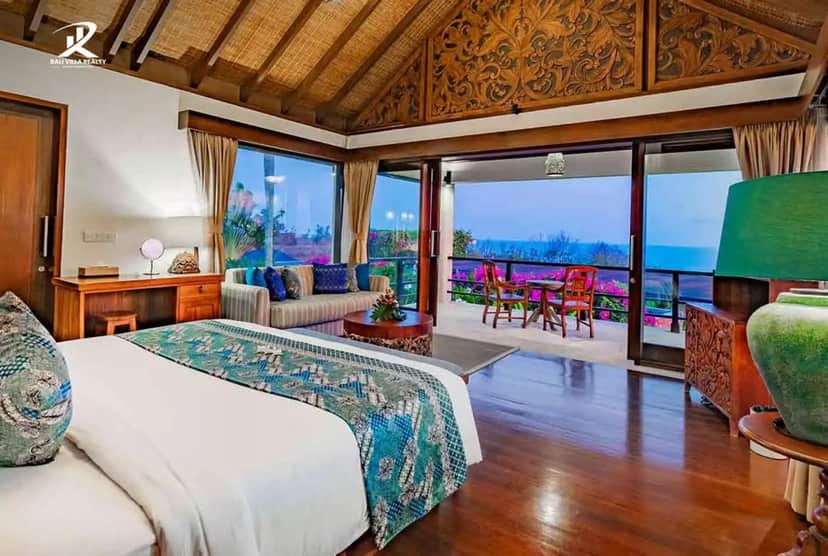 6-bedroom freehold villa in Uluwatu — photo 3 of 5