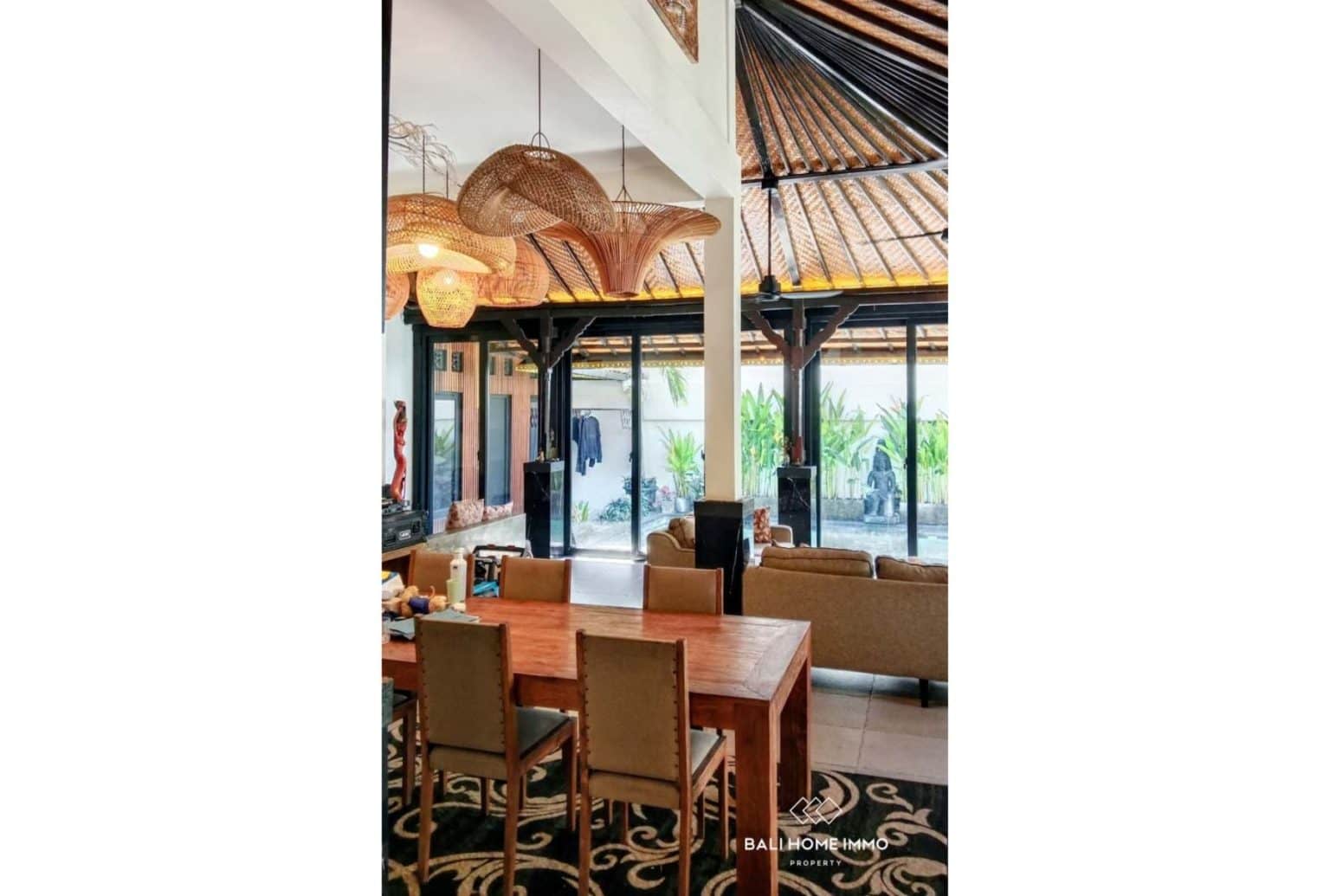 4-bedroom leasehold villa in Seminyak — photo 5 of 5