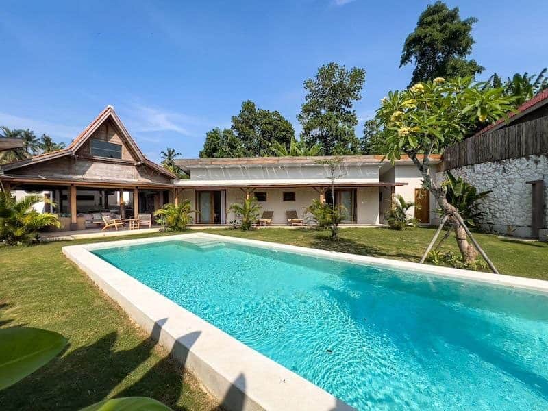 Traditional Joglo and Modern Style 3 Bedroom Villa for Sale Leasehold in Kedungu
