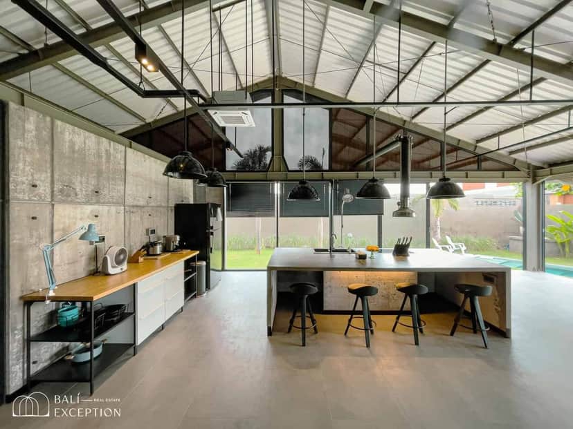 3-bedroom leasehold villa in Kerobokan — photo 3 of 5