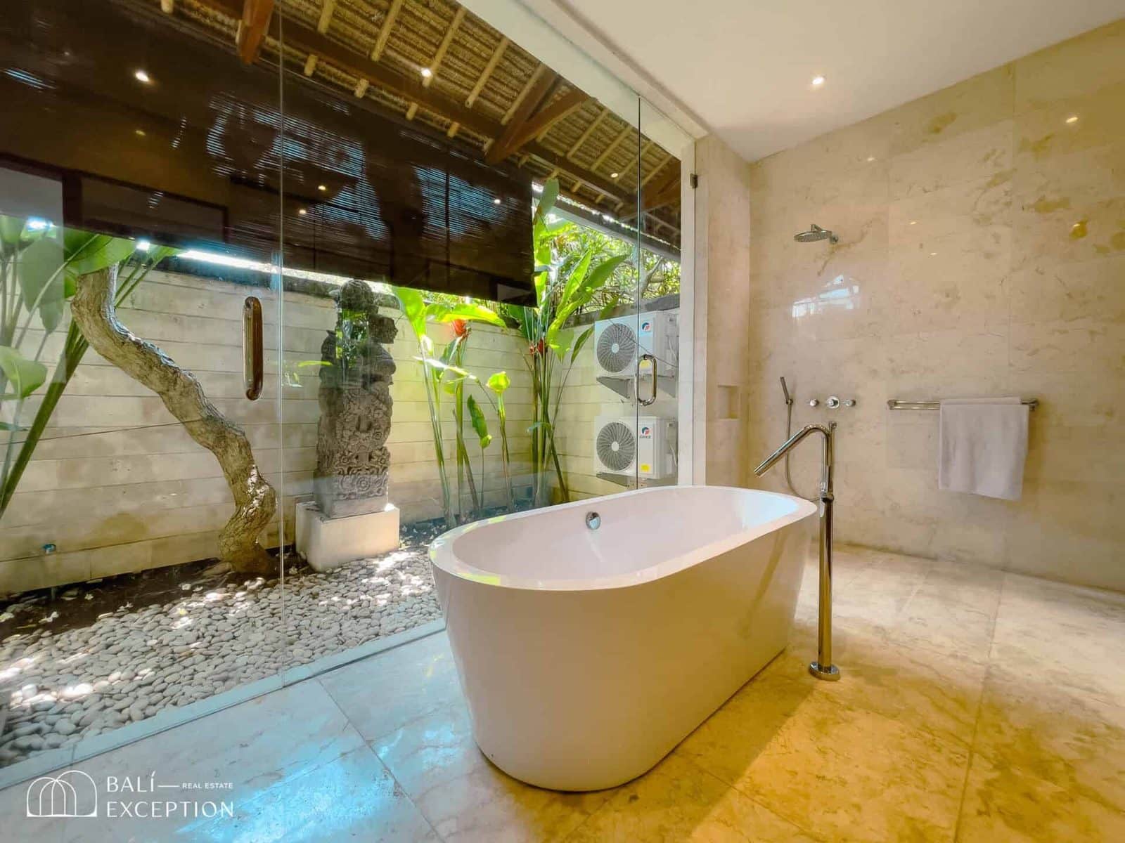 3-bedroom leasehold villa in Kerobokan — photo 5 of 5