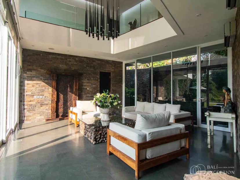 4-bedroom freehold villa in Pererenan — photo 2 of 5