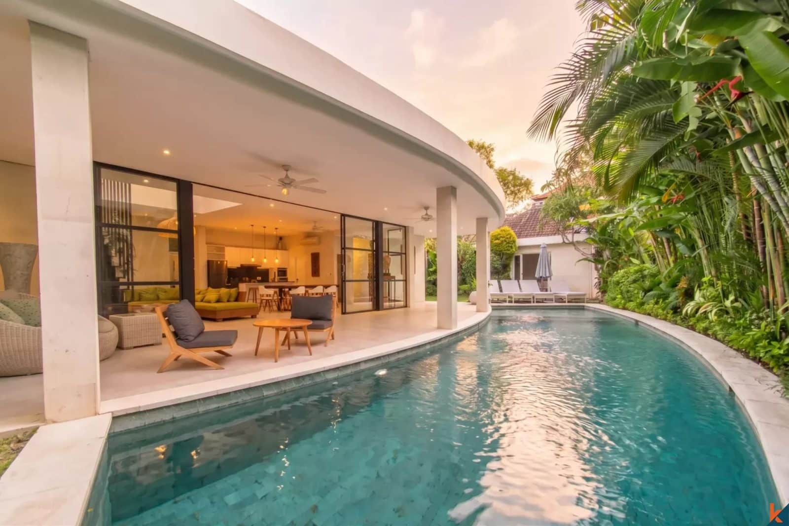 4-bedroom leasehold villa in Seminyak — photo 2 of 5