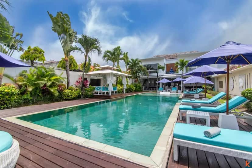 8-bedroom leasehold villa in Seminyak — photo 2 of 5