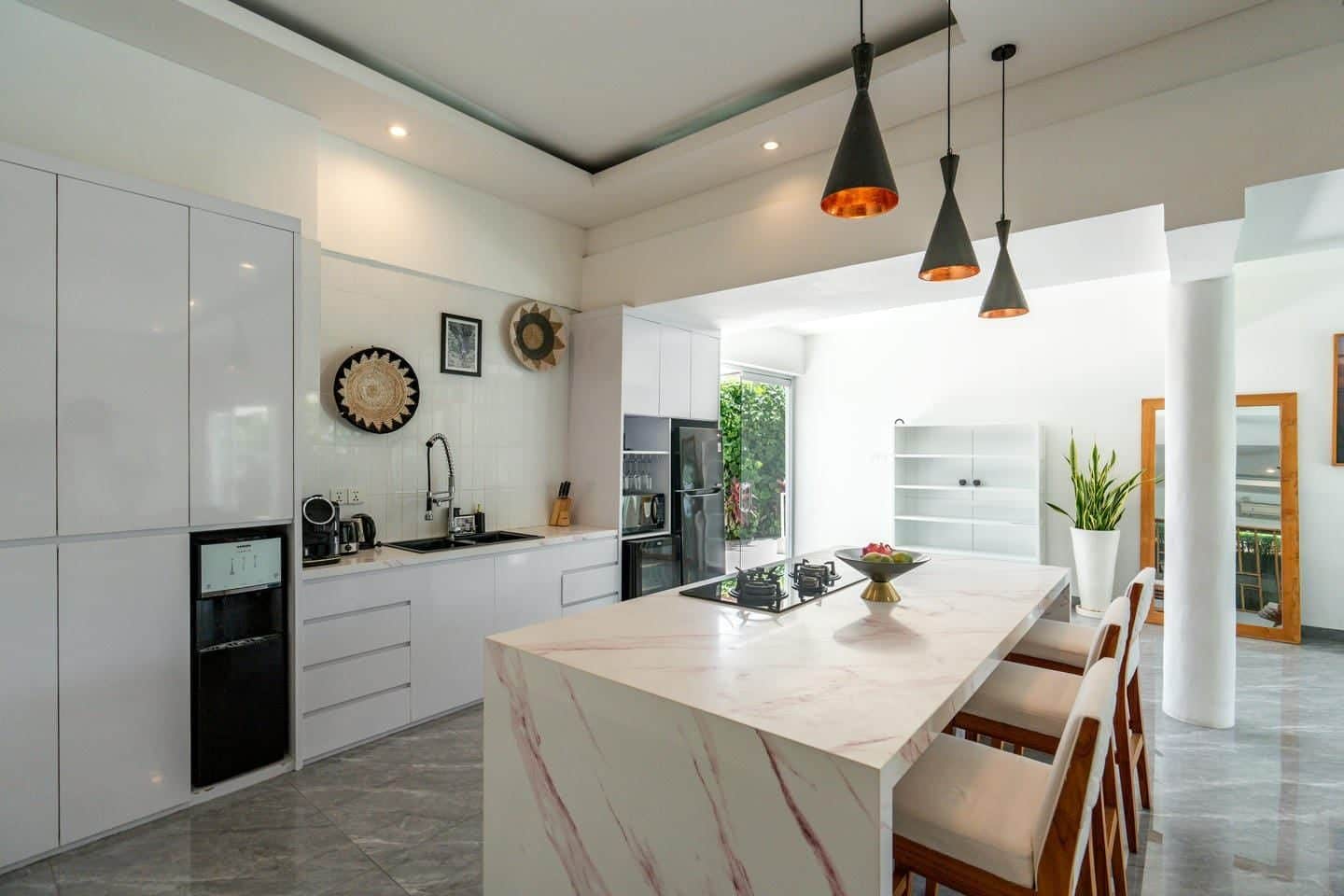 5-bedroom leasehold villa in Canggu — photo 5 of 5