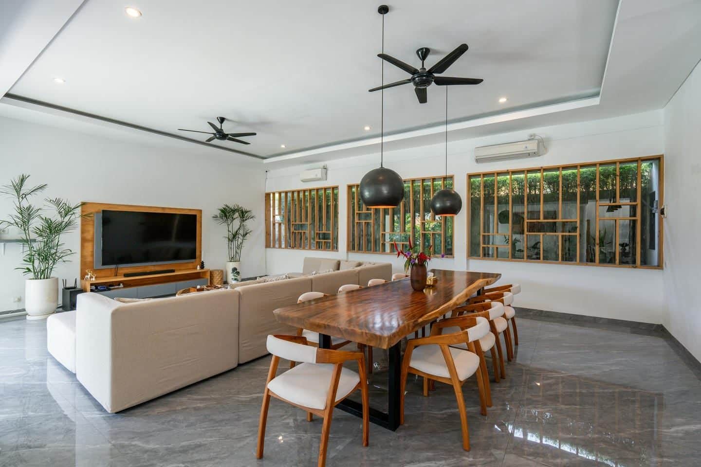 5-bedroom leasehold villa in Canggu — photo 4 of 5