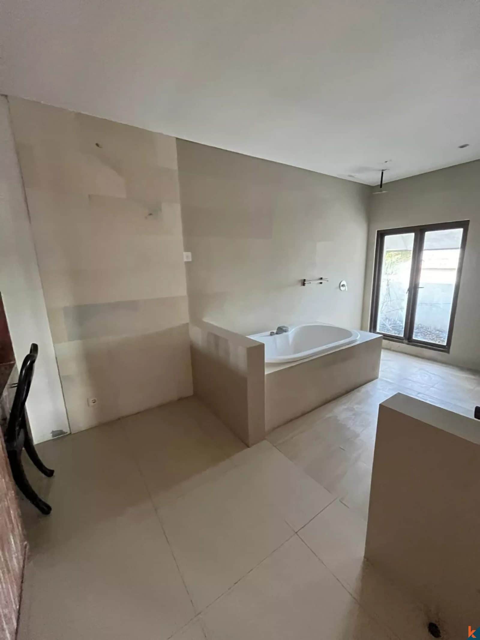 4-bedroom freehold villa in Seminyak — photo 4 of 5