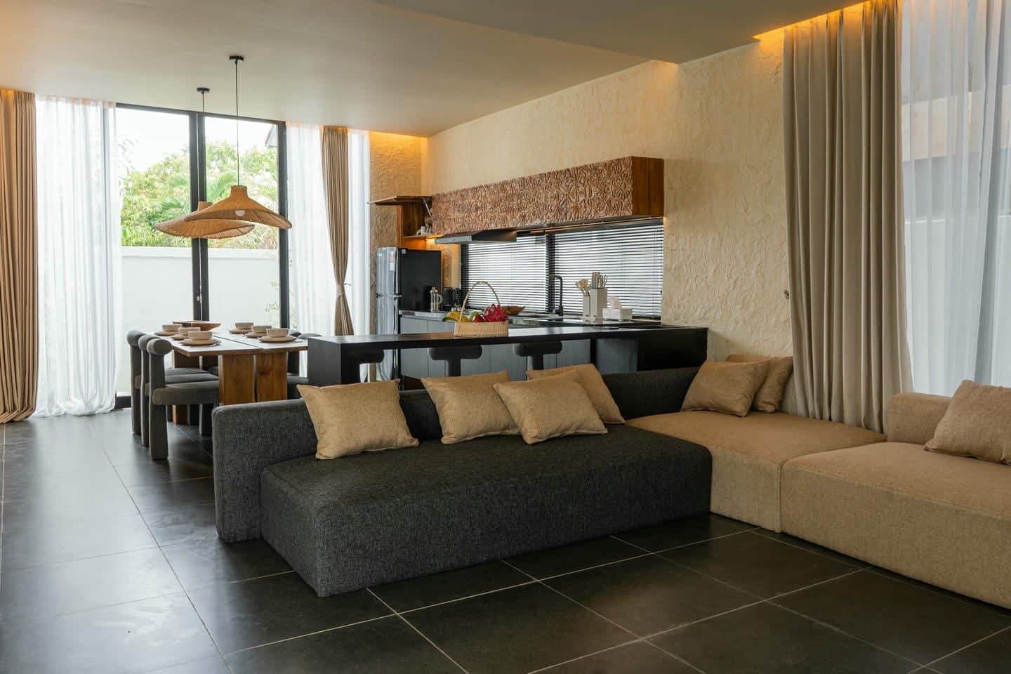 Modern Tropical Ocean View 3 Bedroom Villa for Sale Freehold in Dreamland