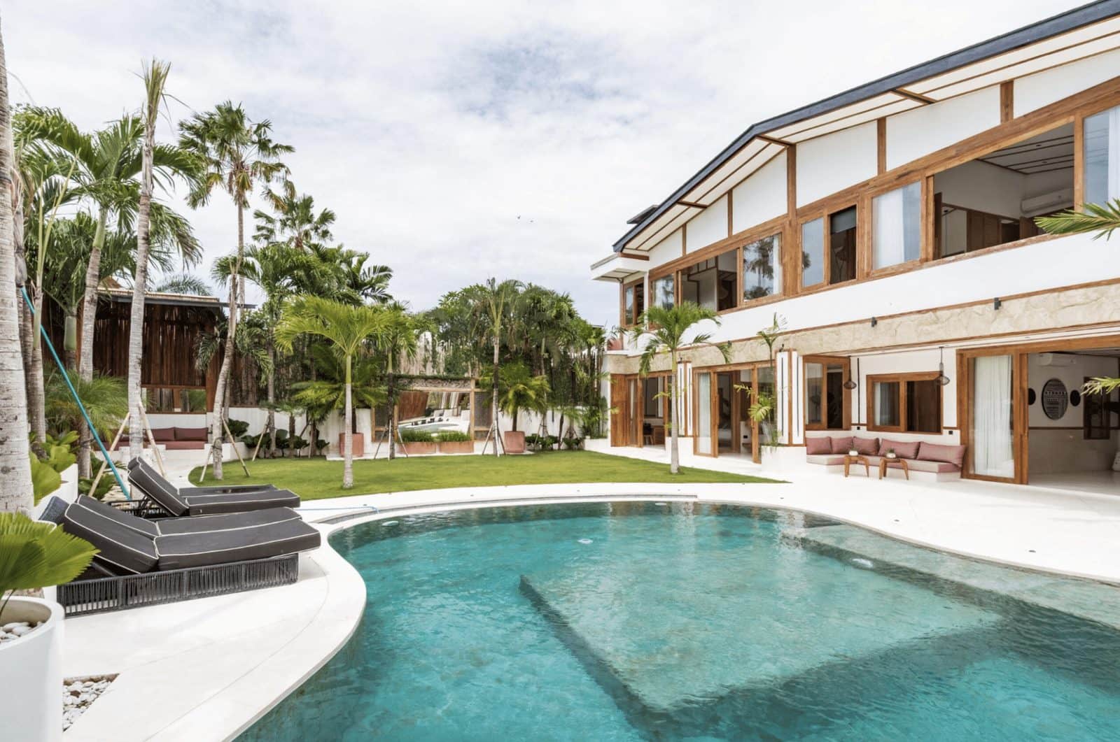 5-bedroom leasehold villa in Umalas — photo 2 of 5