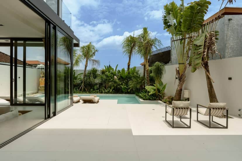 4-bedroom leasehold villa in Seminyak — photo 4 of 5