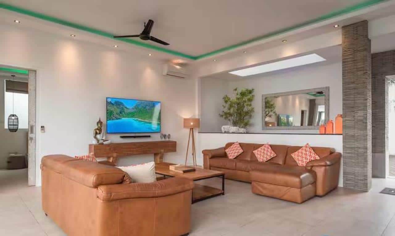 4-bedroom leasehold villa in Berawa — photo 3 of 5
