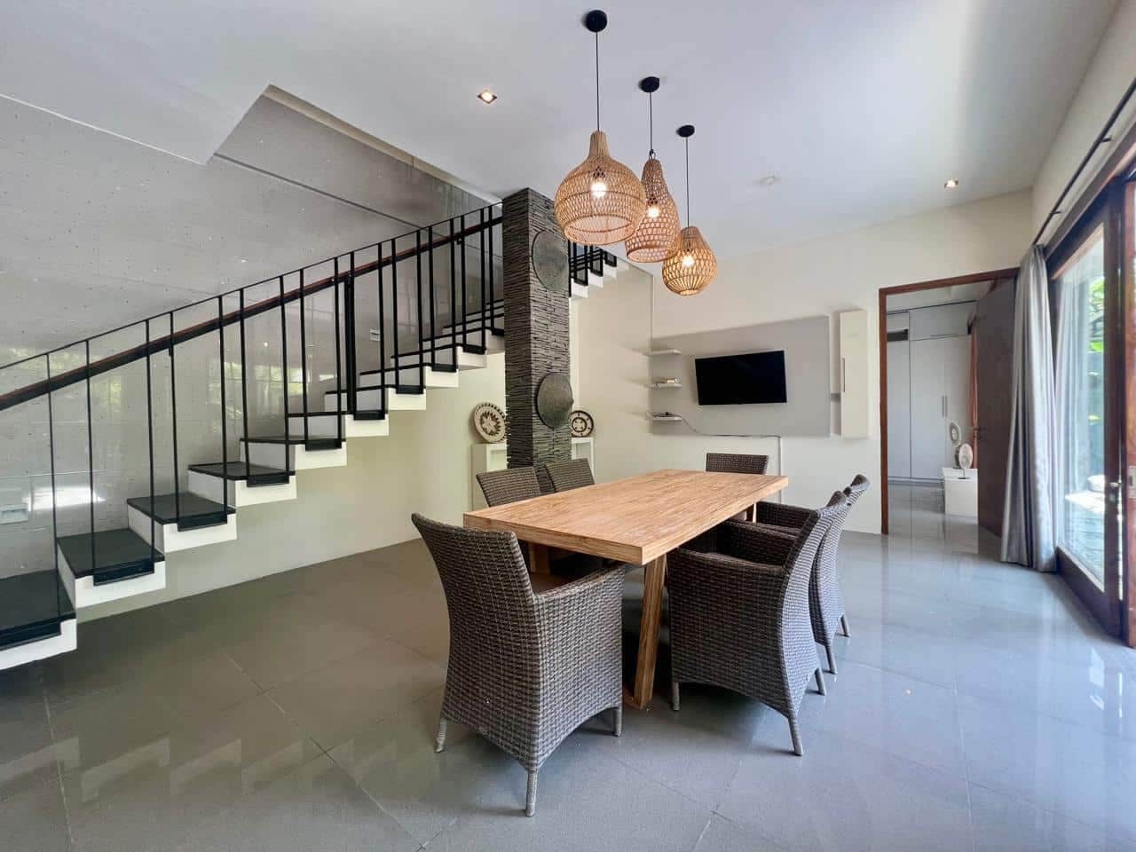 3-bedroom freehold villa in Canggu — photo 2 of 5