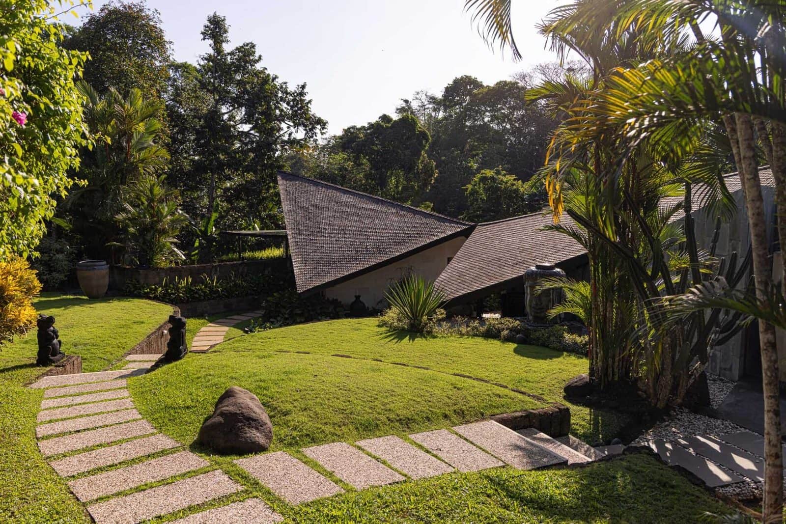 5-bedroom freehold villa in Bali — photo 4 of 5