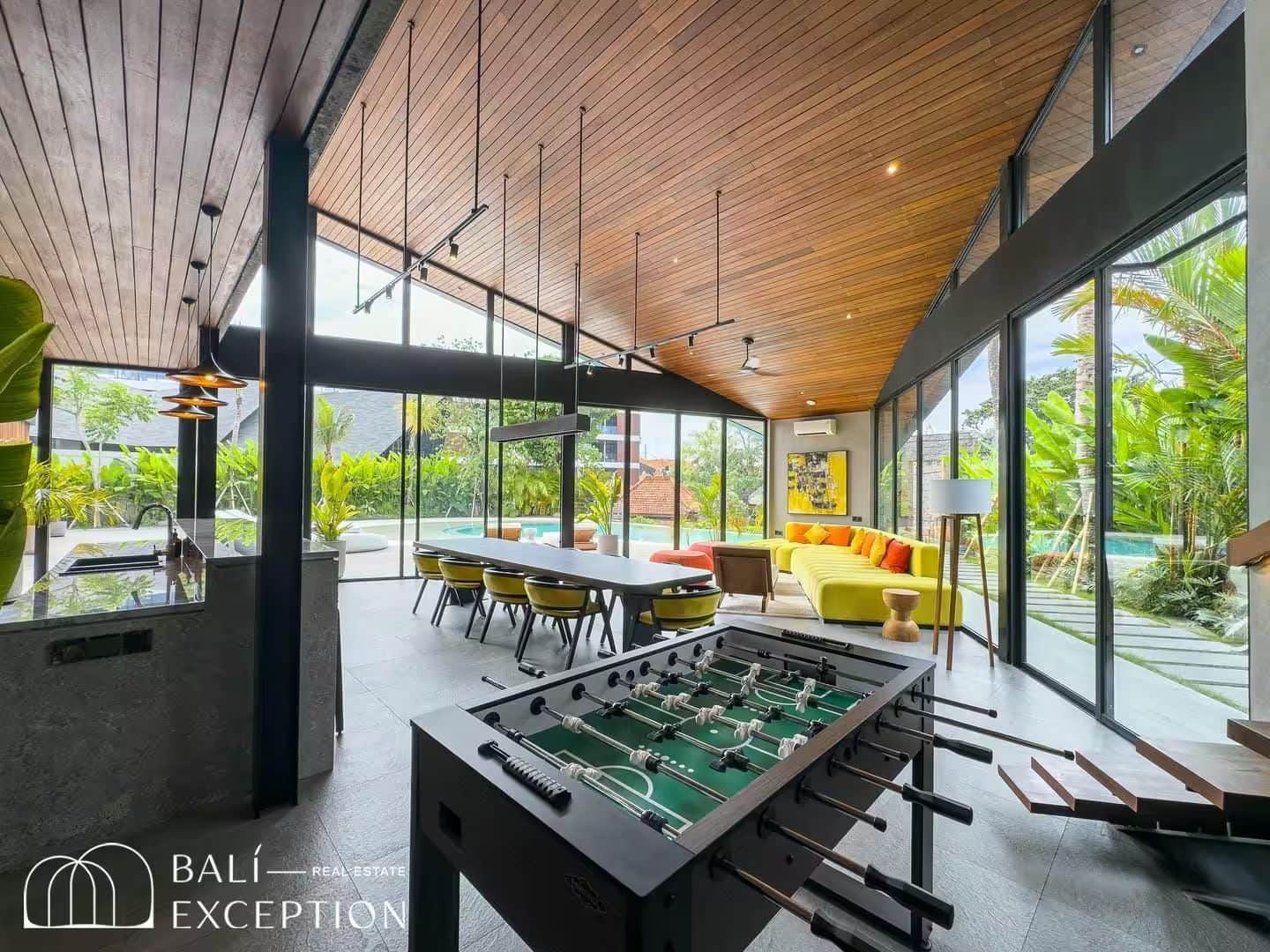 5-bedroom freehold villa in Canggu — photo 3 of 5