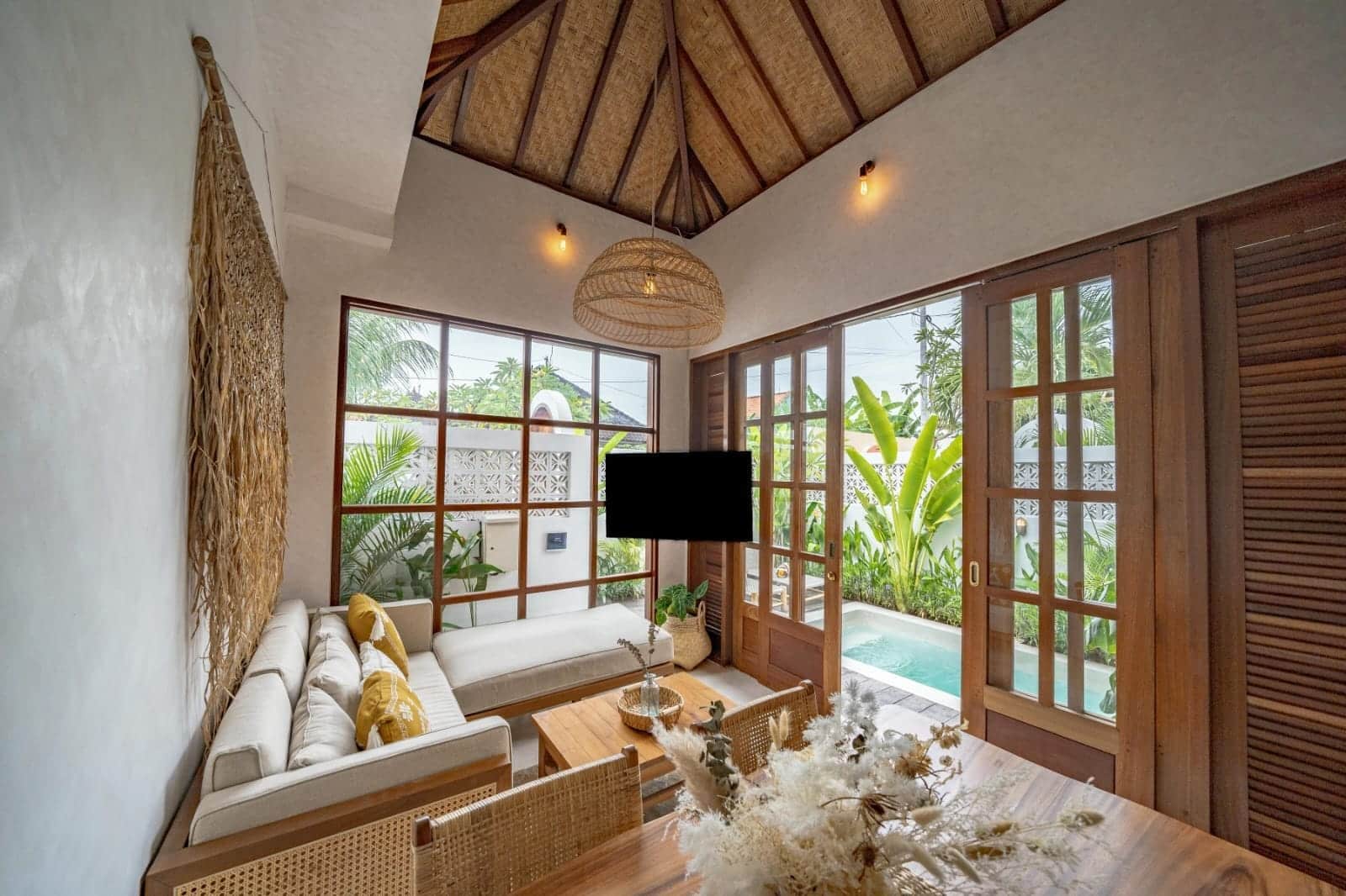 1-bedroom leasehold villa in Seseh/Cemagi — photo 4 of 5