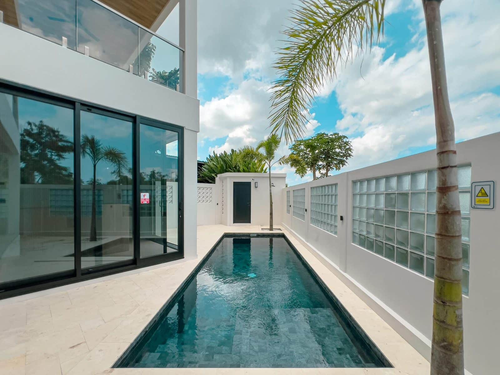 5-bedroom leasehold villa in Pererenan — photo 3 of 5