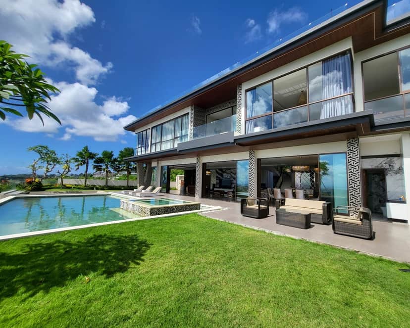 4-bedroom freehold villa in Jimbaran — photo 2 of 5