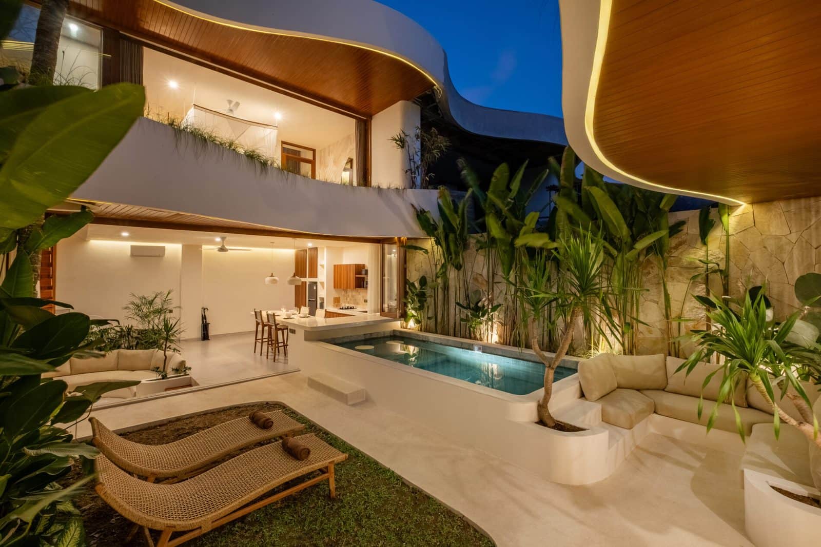 2-Bedroom Villa with Rooftop Plunge