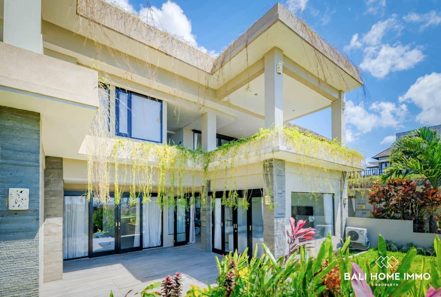 Off Plan 4 Bedroom Ocean View Villa for Sale in Ungasan