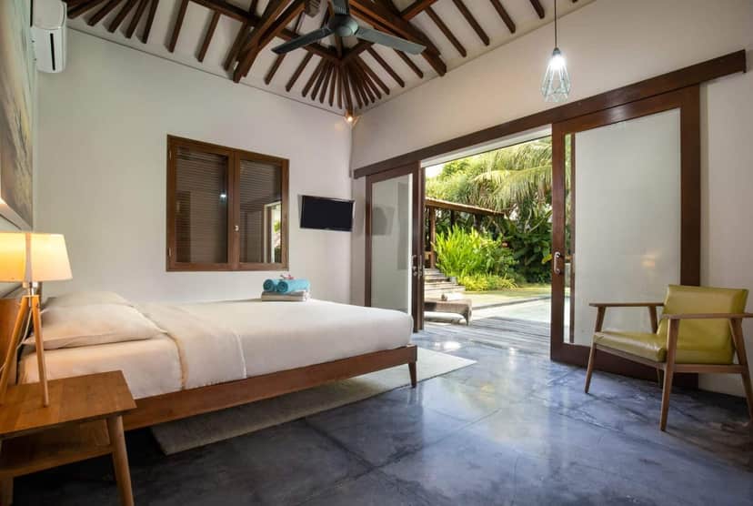 4-bedroom leasehold villa in Pererenan — photo 4 of 5