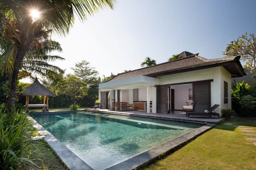 4-bedroom leasehold villa in Pererenan — photo 2 of 5