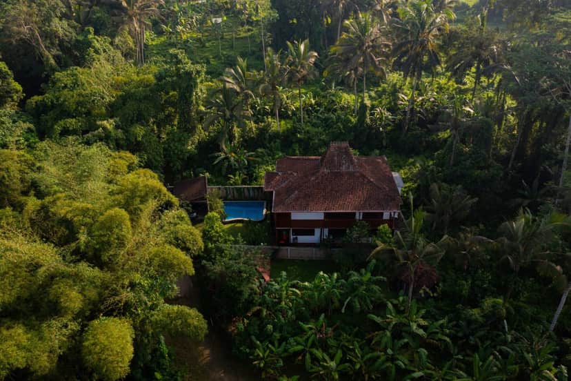 6-bedroom freehold villa in Ubud — photo 2 of 5