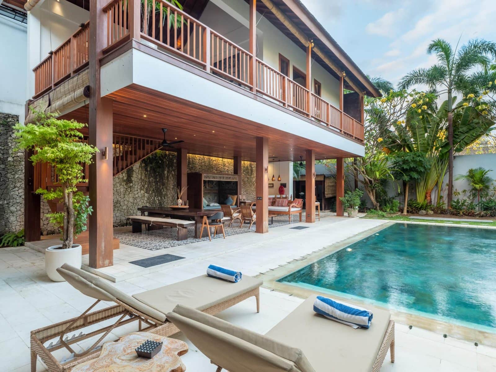 4-bedroom leasehold villa in Umalas — photo 2 of 5