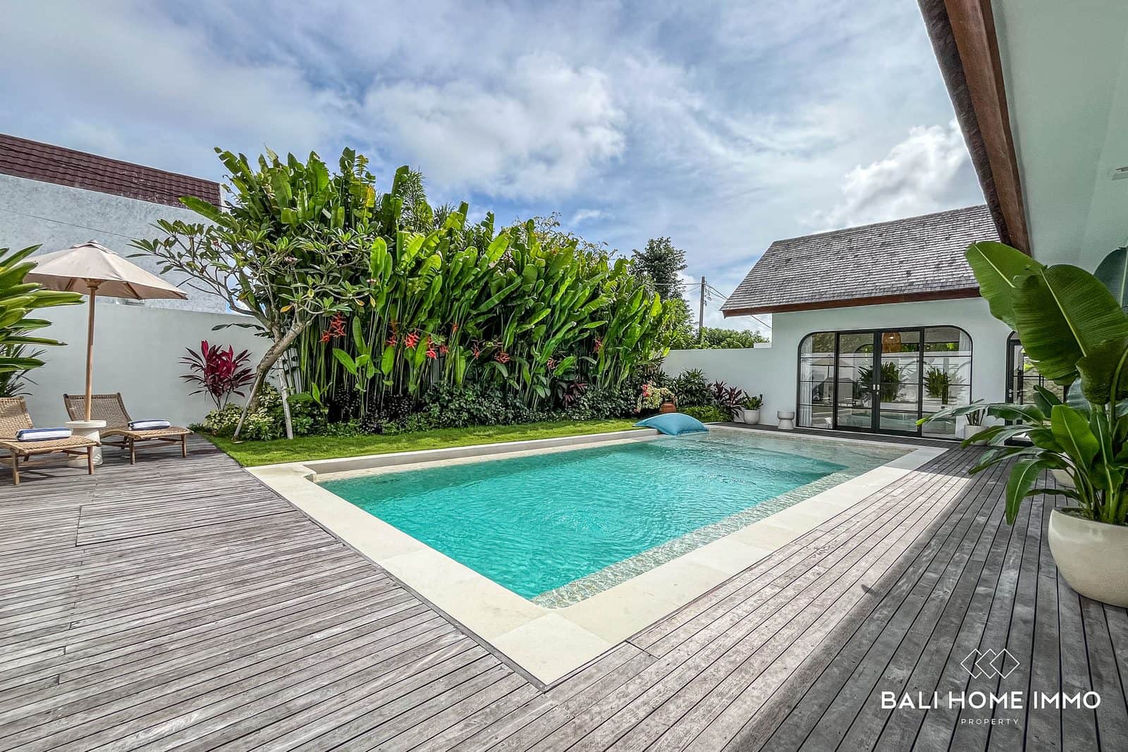 3-bedroom freehold villa in Uluwatu — photo 2 of 5